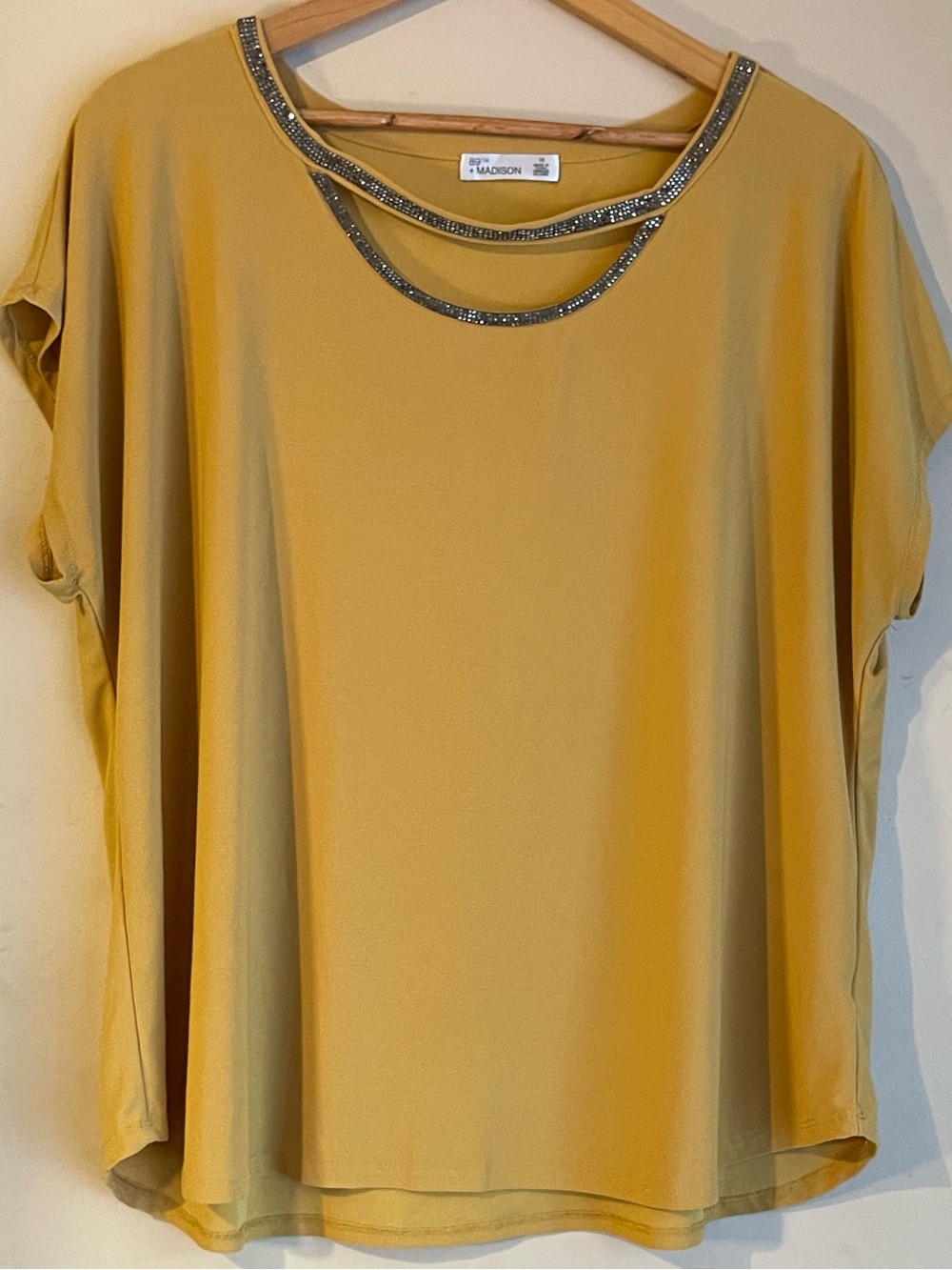 89th & Madison Mustard Yellow Embellished Cutout Blouse Plus Size 1X
